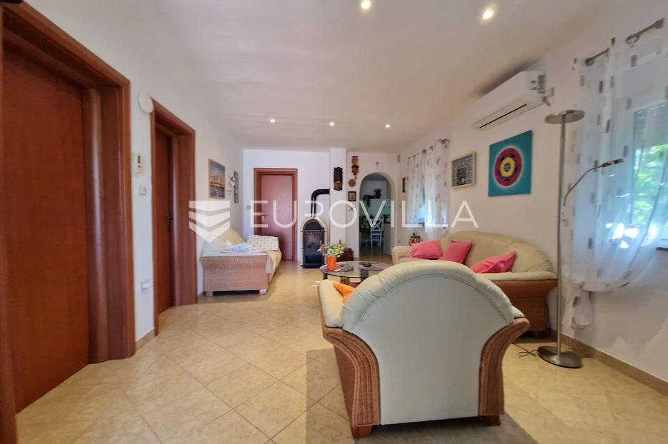House For sale - Zadarska Vir