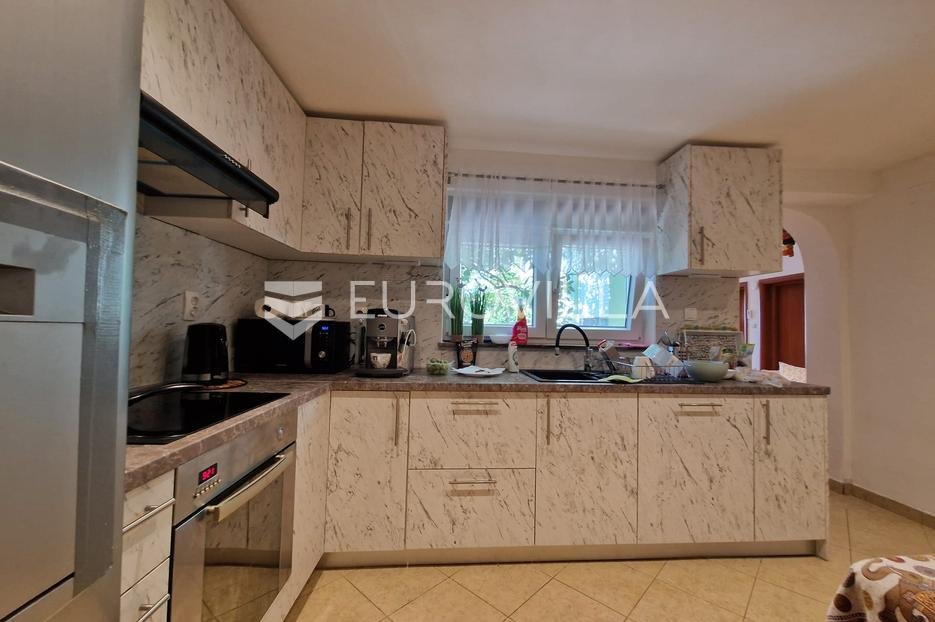 House For sale - Zadarska Vir