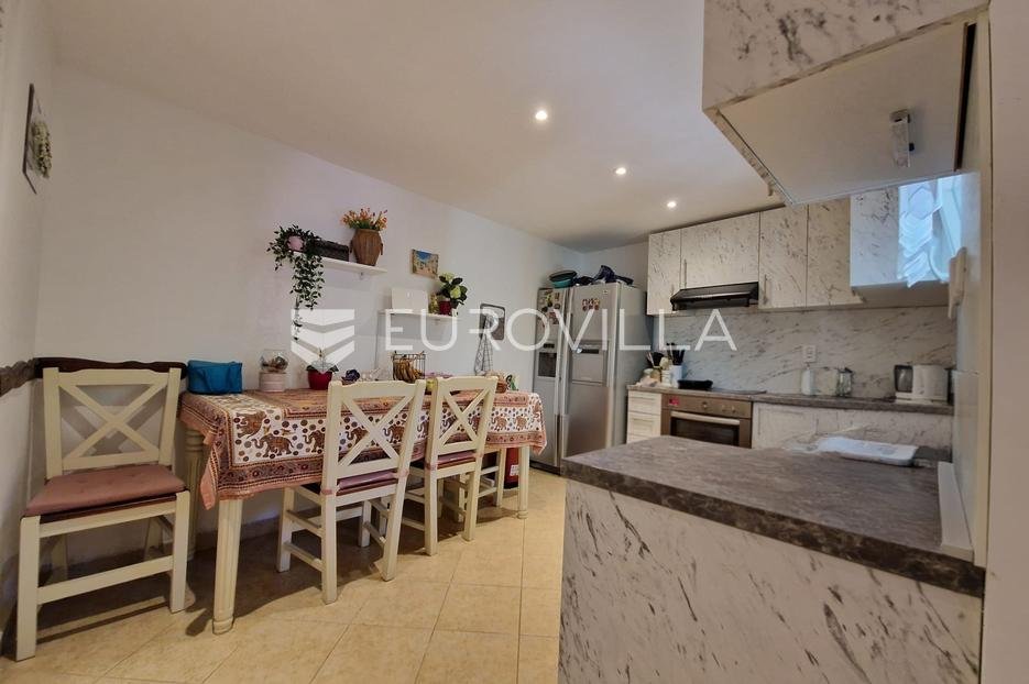 House For sale - Zadarska Vir