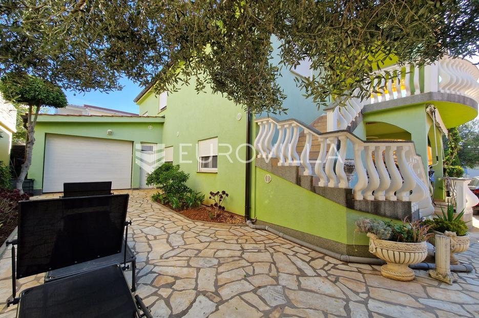 House For sale - Zadarska Vir