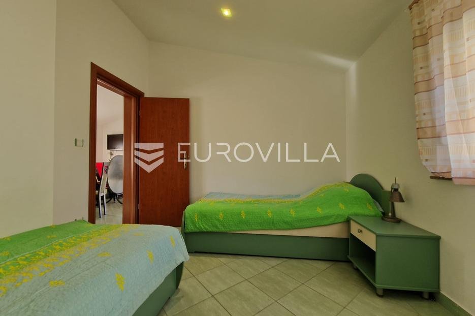 House For sale - Zadarska Vir