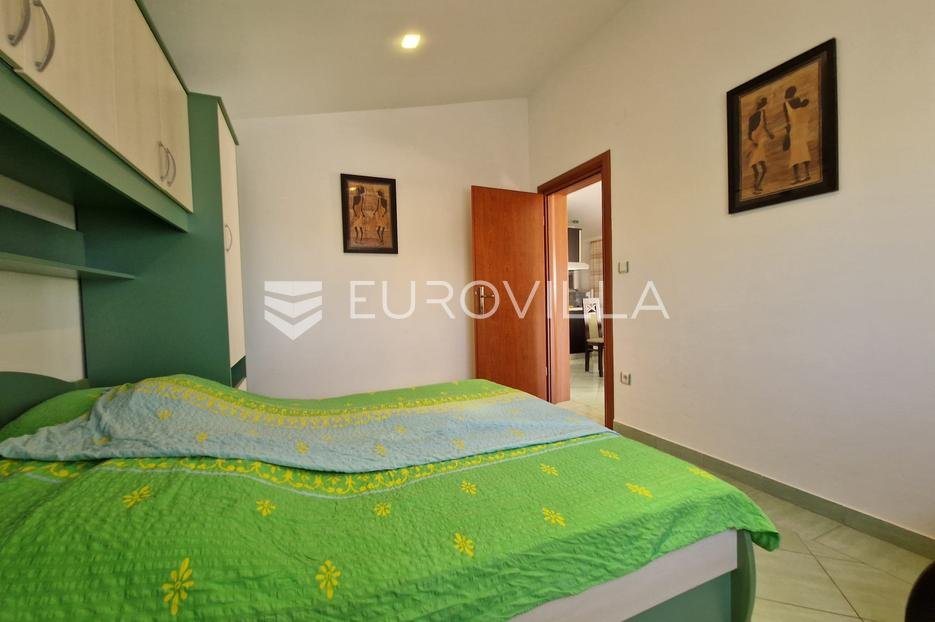 House For sale - Zadarska Vir