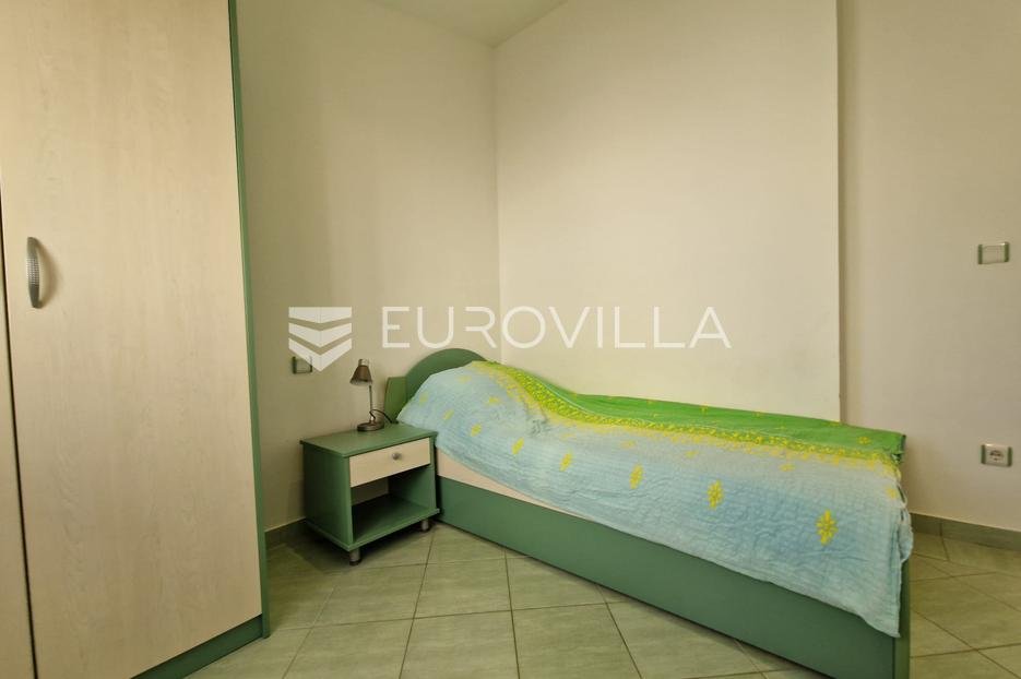 House For sale - Zadarska Vir