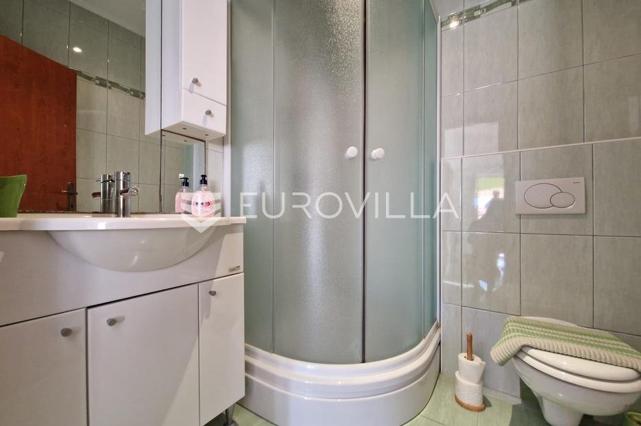 House For sale - Zadarska Vir