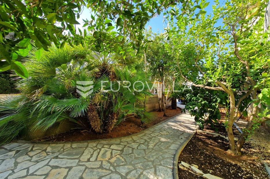 House For sale - Zadarska Vir