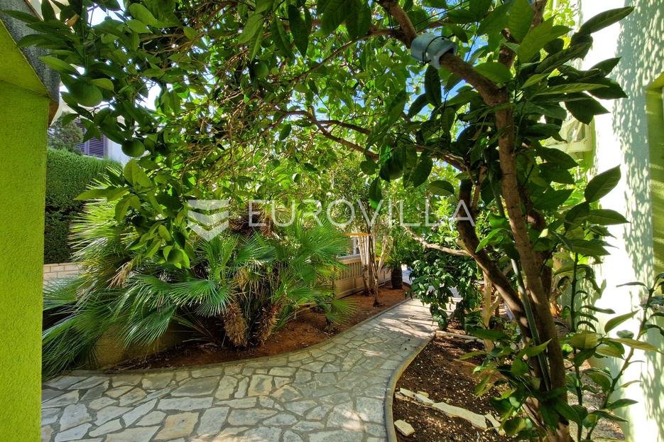 House For sale - Zadarska Vir