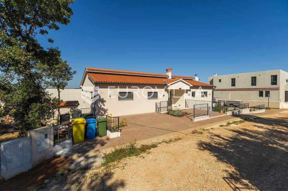 Hiša Naprodaj - Istarska Labin