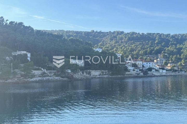 Hotel in vendita 496 m² – Stomorska