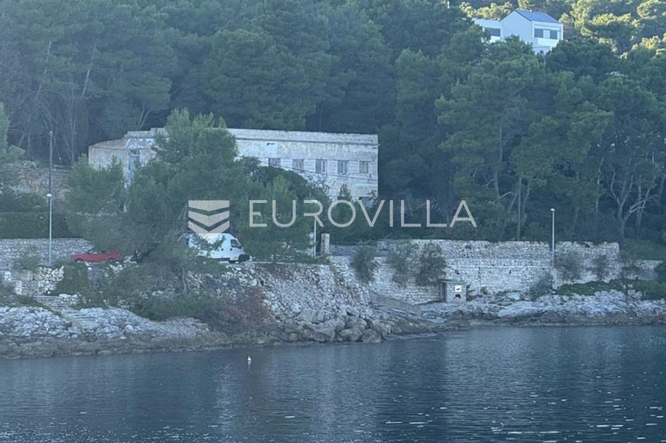 Hotel Na prodej -  Šolta