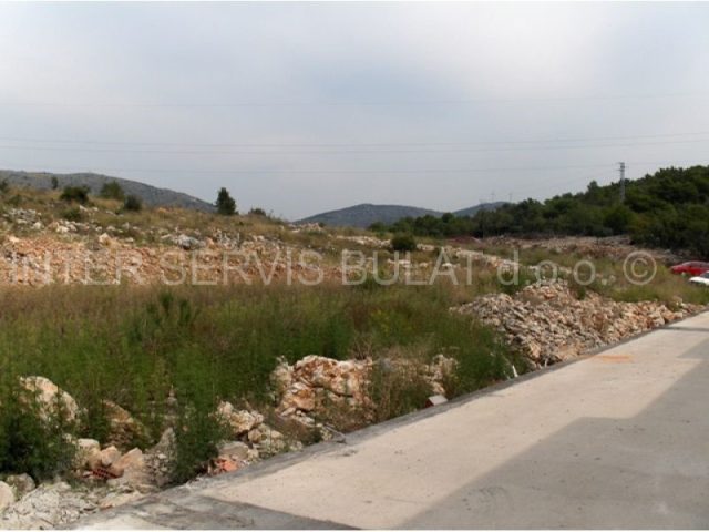 Działka na sprzedaż 2324 m² – Bilice