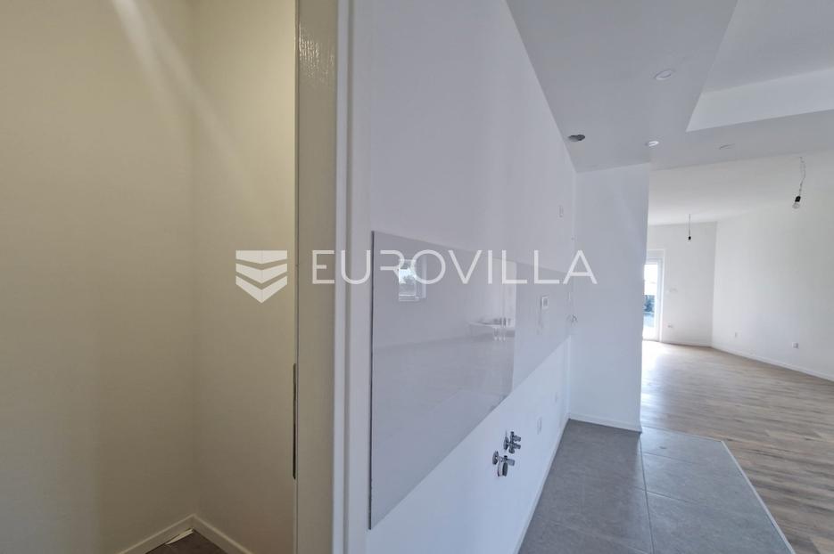 Appartement À vendre - Zadarska Vir - foto 4/37