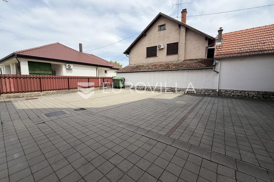 Maison À vendre - Osječko-baranjska đakovo - foto 1/2