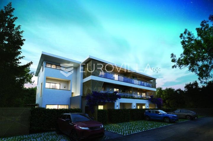 Flat For sale - Splitsko-dalmatinska Stari Grad - foto 5/11