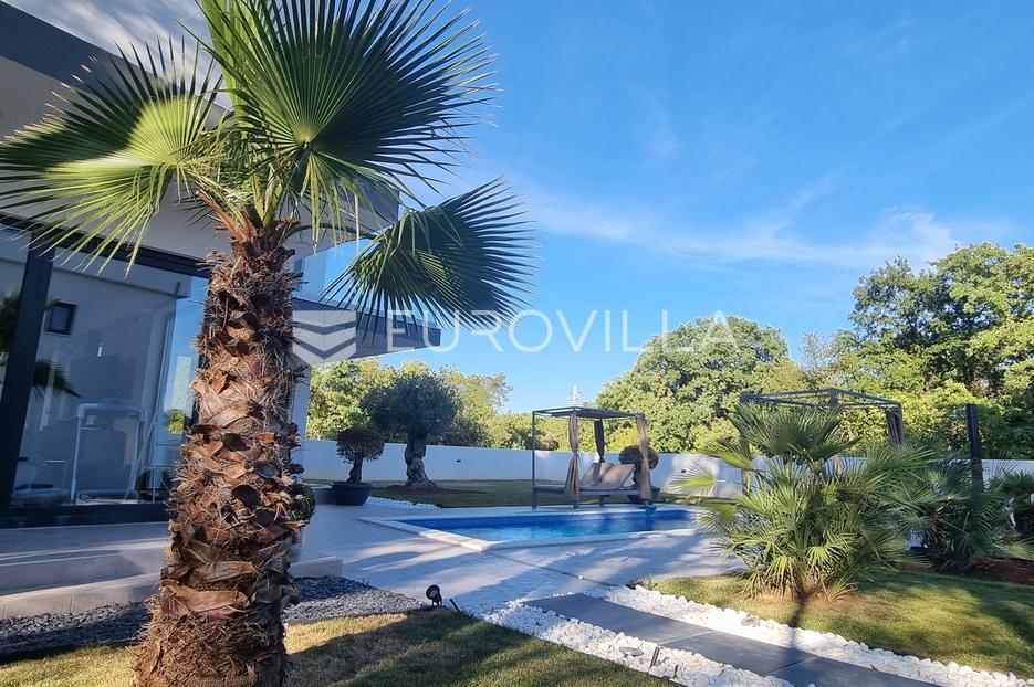 Kuća Na prodaju -  Svetvinčenat