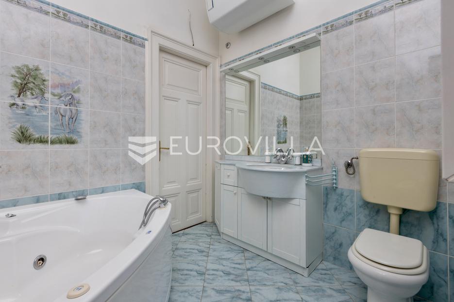 Apartmán Na predaj -  Opatija