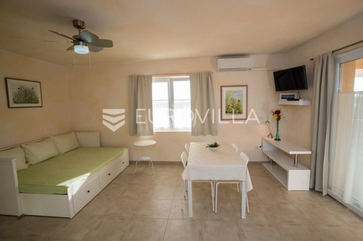 Apartment Zu verkaufen - Primorsko-goranska Rab - foto 2/15