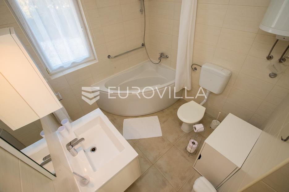 Apartma Na predaj - Primorsko-goranska Rab