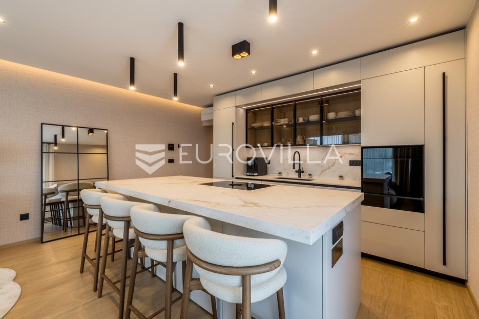 Apartmán Na predaj -  Split