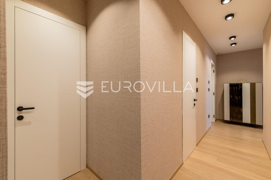 Apartmán Na predaj -  Split