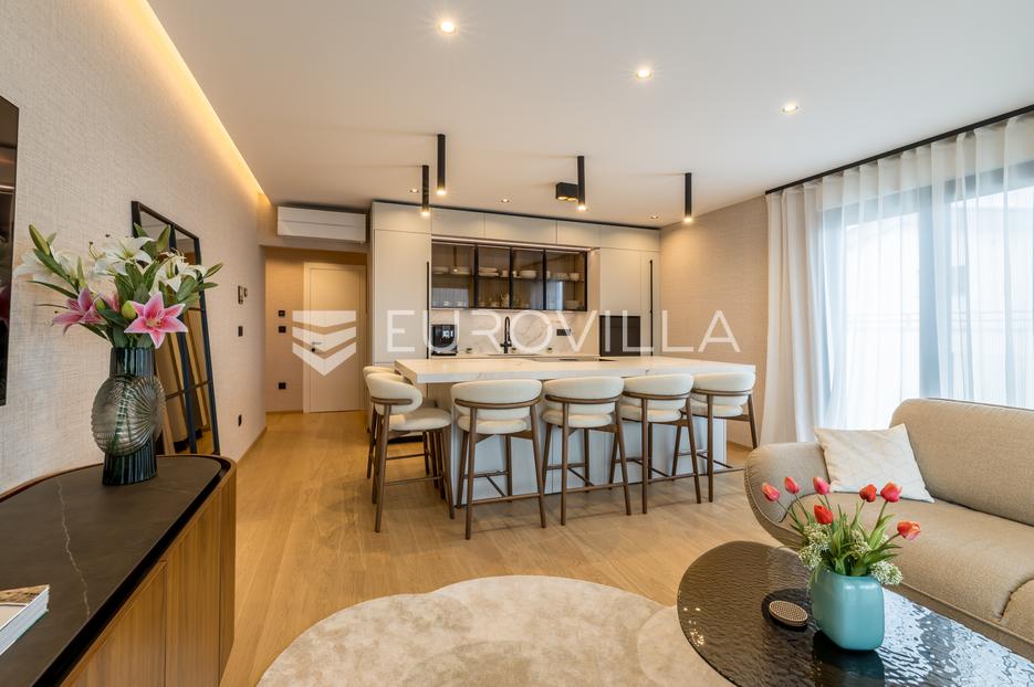 Apartmán Na predaj -  Split