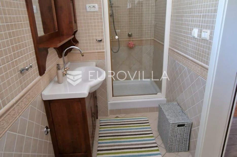 Apartmán Na prodej -  Pakoštane