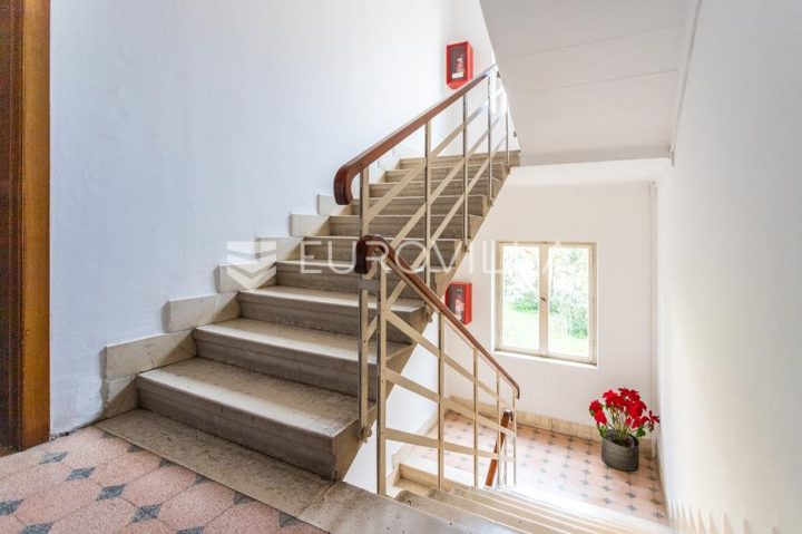 Flat for sale 96 m² – Firule