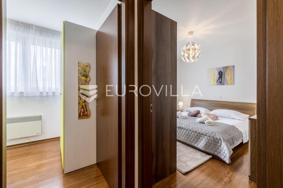 Apartment Zu verkaufen -  Split