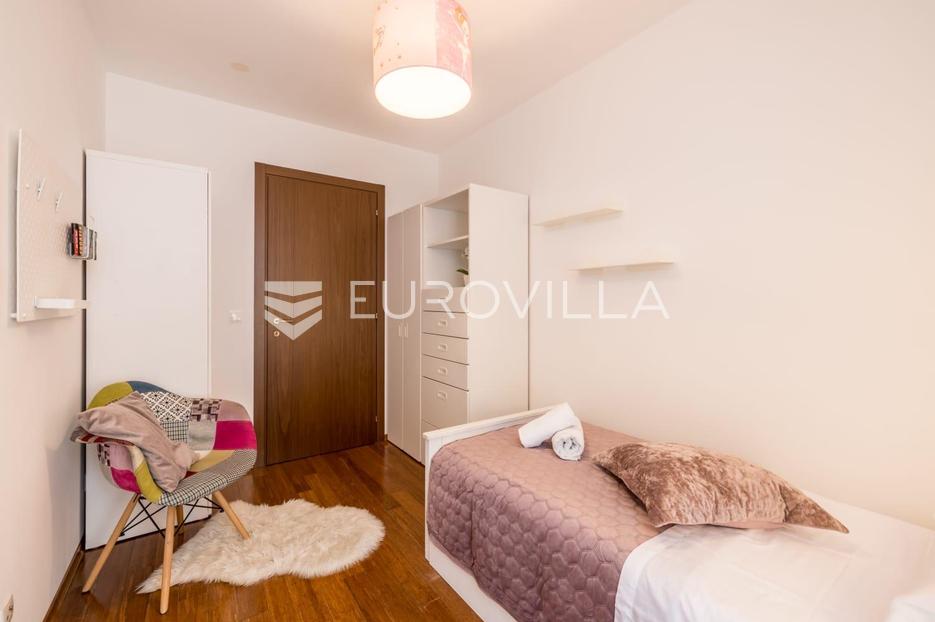 Apartment Zu verkaufen -  Split