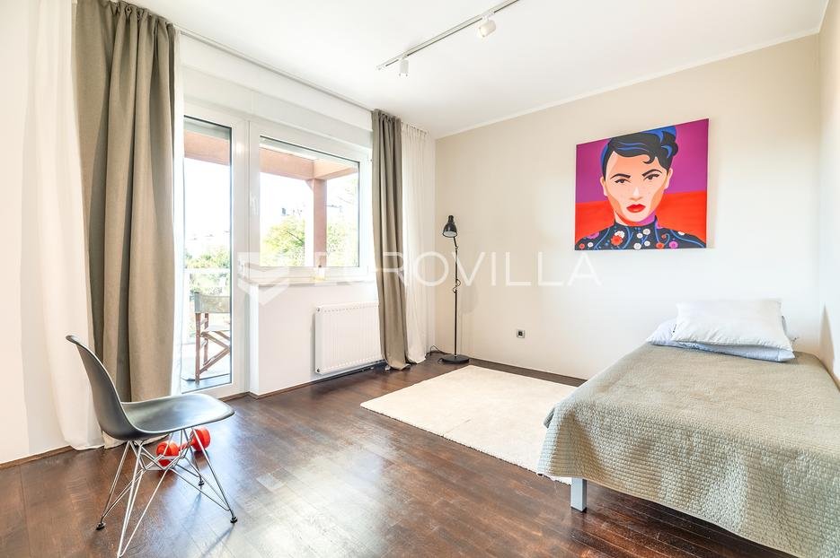 Flat For rent - Grad Zagreb Gornji Grad - Medveščak