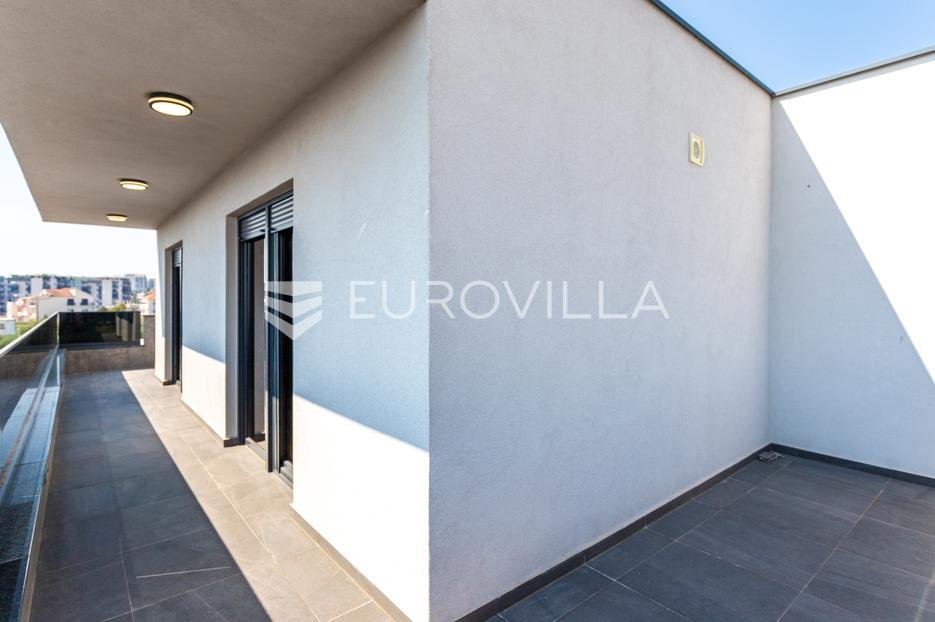 Flat For sale - Splitsko-dalmatinska Split