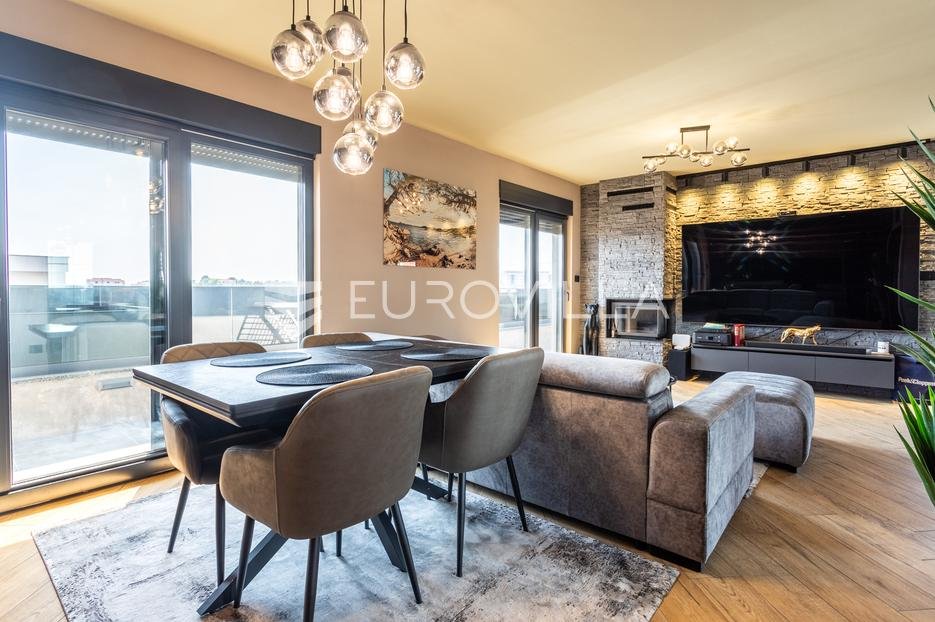 Flat For sale - Splitsko-dalmatinska Split