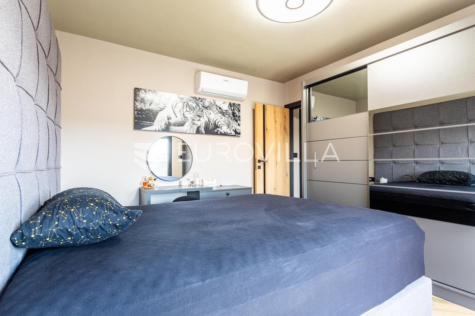Flat For sale - Splitsko-dalmatinska Split