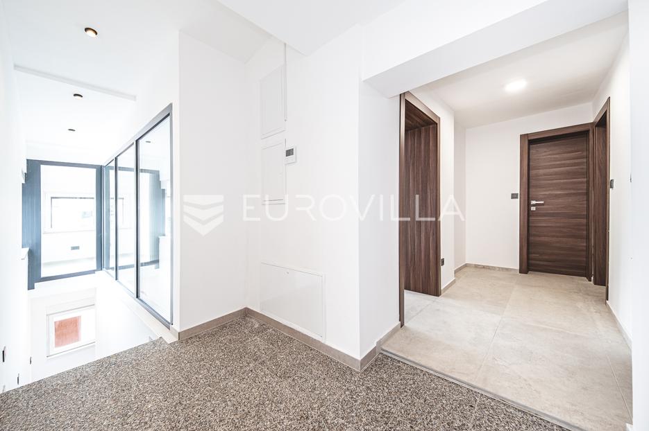Apartmán Na predaj - Grad Zagreb Trešnjevka - Jug - foto 4/13