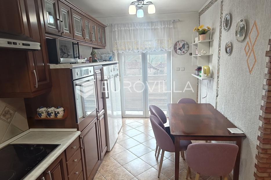 Casa In vendita Srdoči