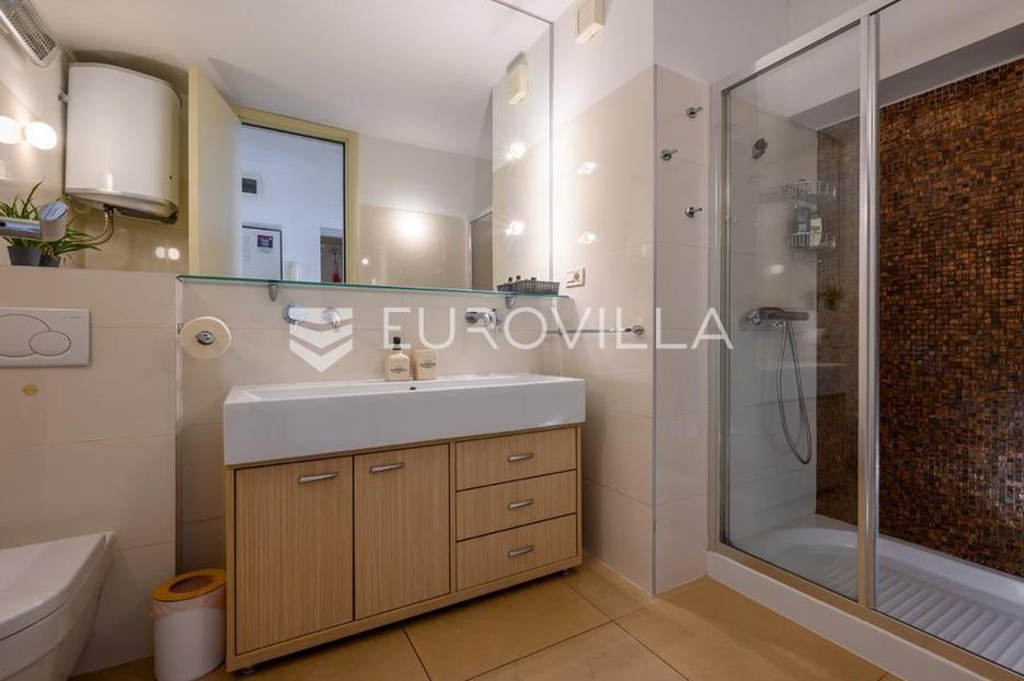 Apartment Zu verkaufen -  Split