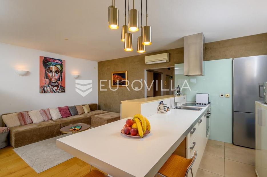 Apartment Zu verkaufen -  Split