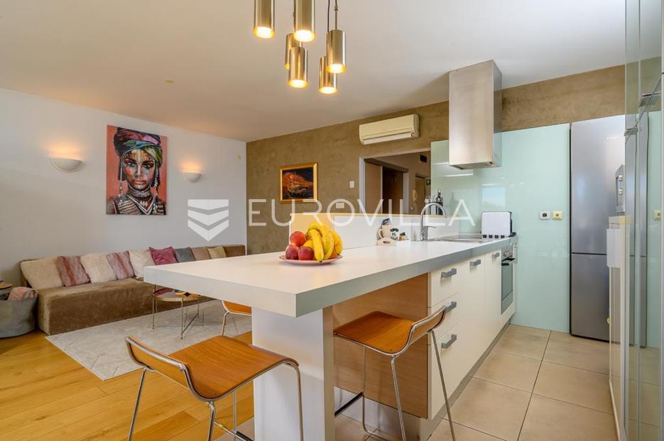 Apartment Zu verkaufen -  Split