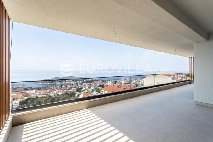 Mieszkanie na sprzedaż 173 m² – Makarska