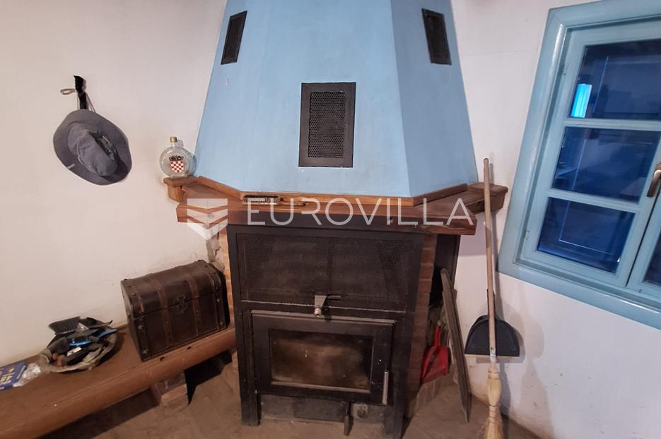 Maison À vendre - Karlovačka Barilovići