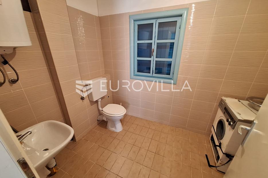 Maison À vendre - Karlovačka Barilovići