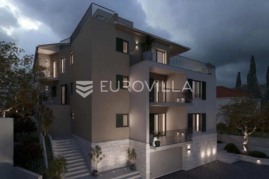Apartma Na predaj -  Okrug
