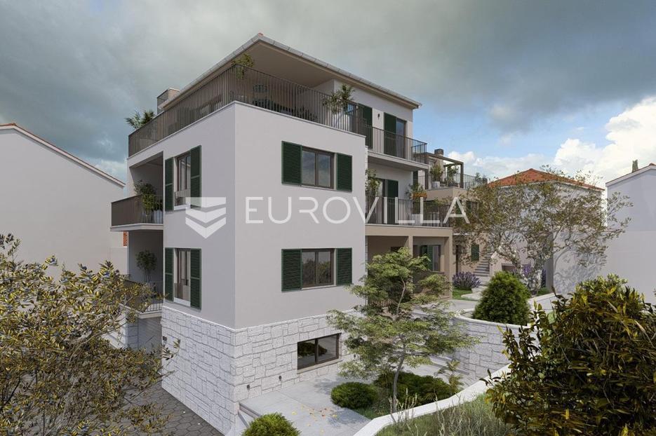 Apartma Na predaj -  Okrug