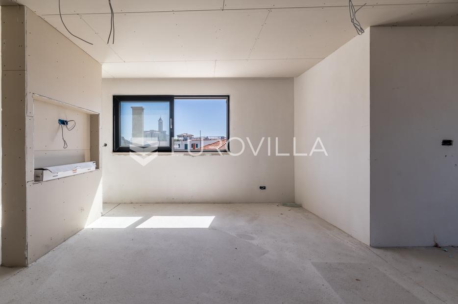 Apartma Na predaj -  Okrug