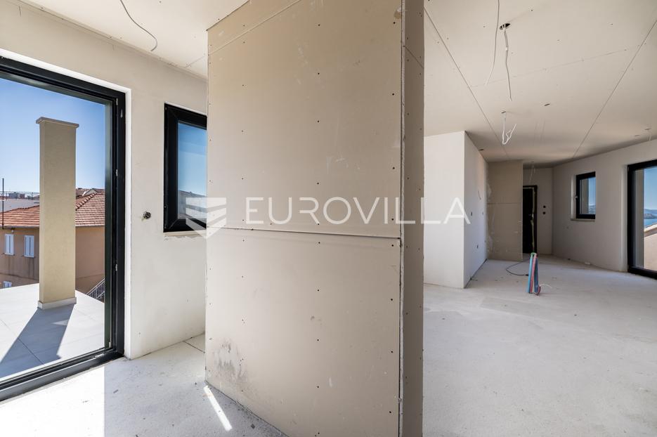 Apartma Na predaj -  Okrug