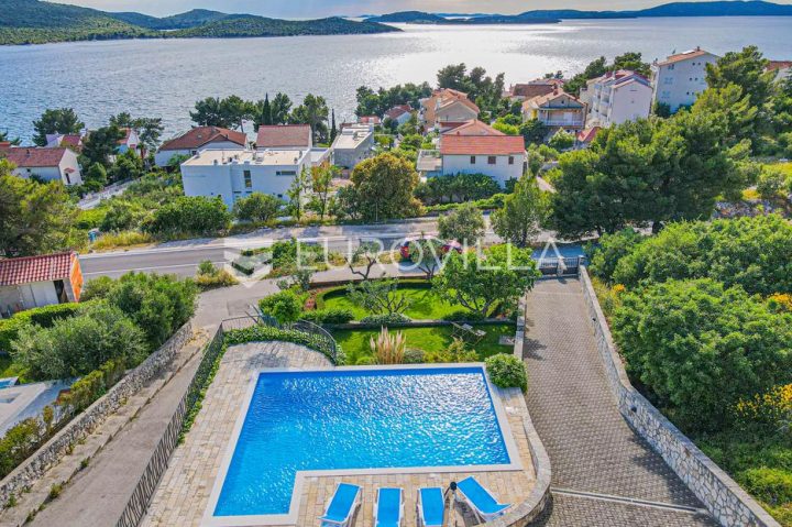 Kuća Na prodaju - šibensko-kninska šibenik - Okolica - foto 3/56