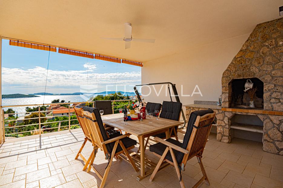 Casa In vendita -  Šibenik - Okolica