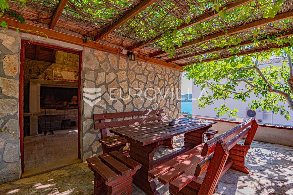 Casa In vendita -  Šibenik - Okolica