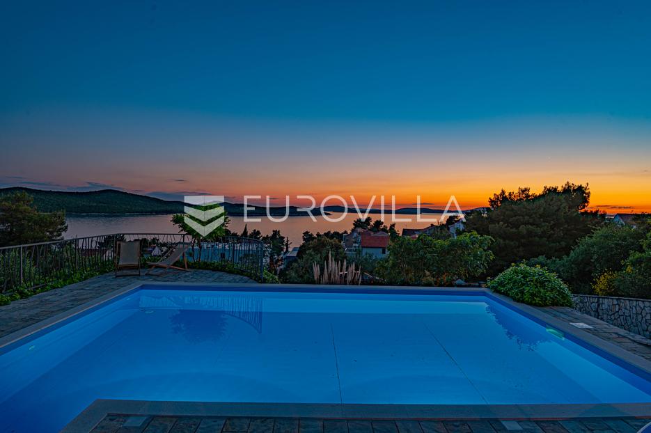 Casa In vendita -  Šibenik - Okolica