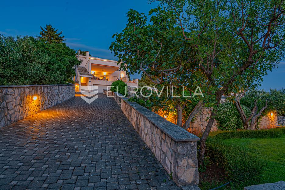 Casa In vendita -  Šibenik - Okolica