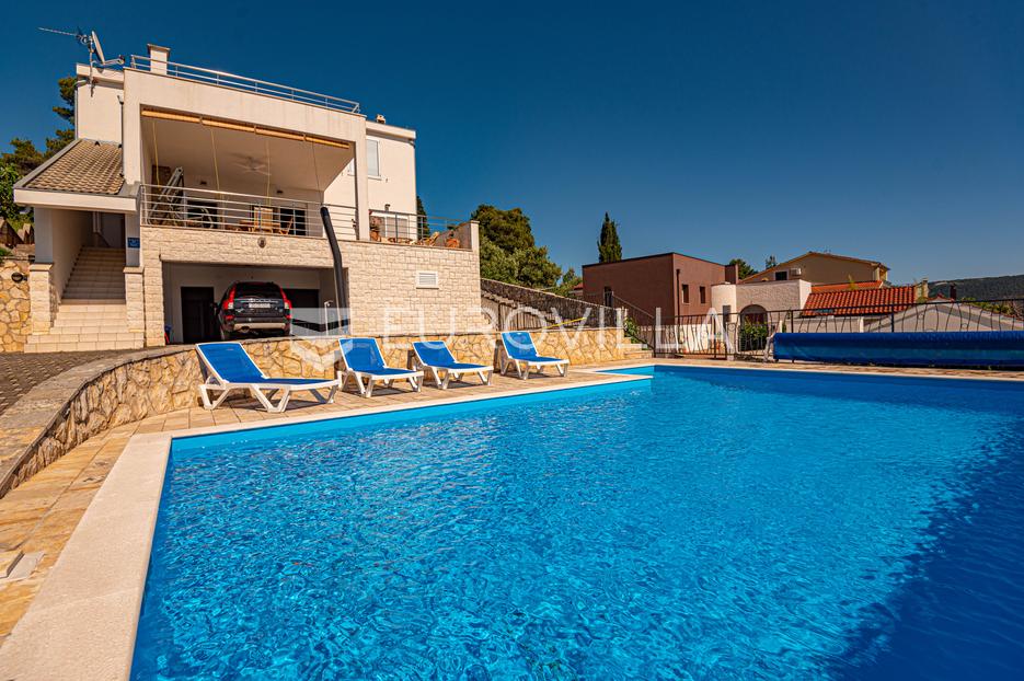 Casa In vendita -  Šibenik - Okolica